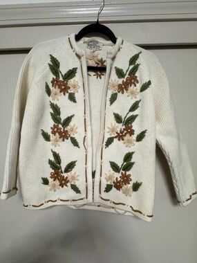 Vintage Phoenix Cream Cardigan with Brown & Green Floral Embroidery